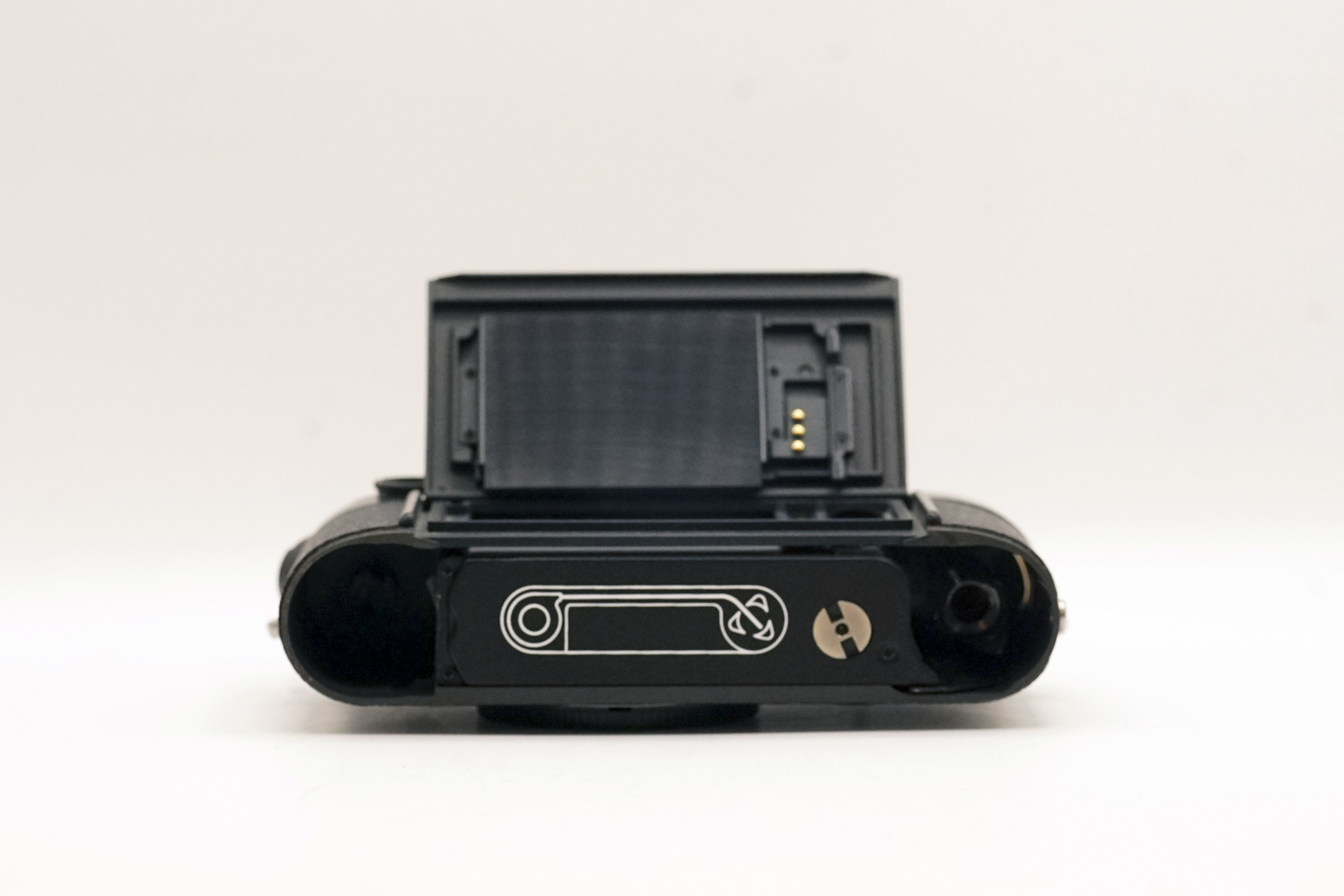 Leica M6 Rangefinder 0.72 Black - Image 9