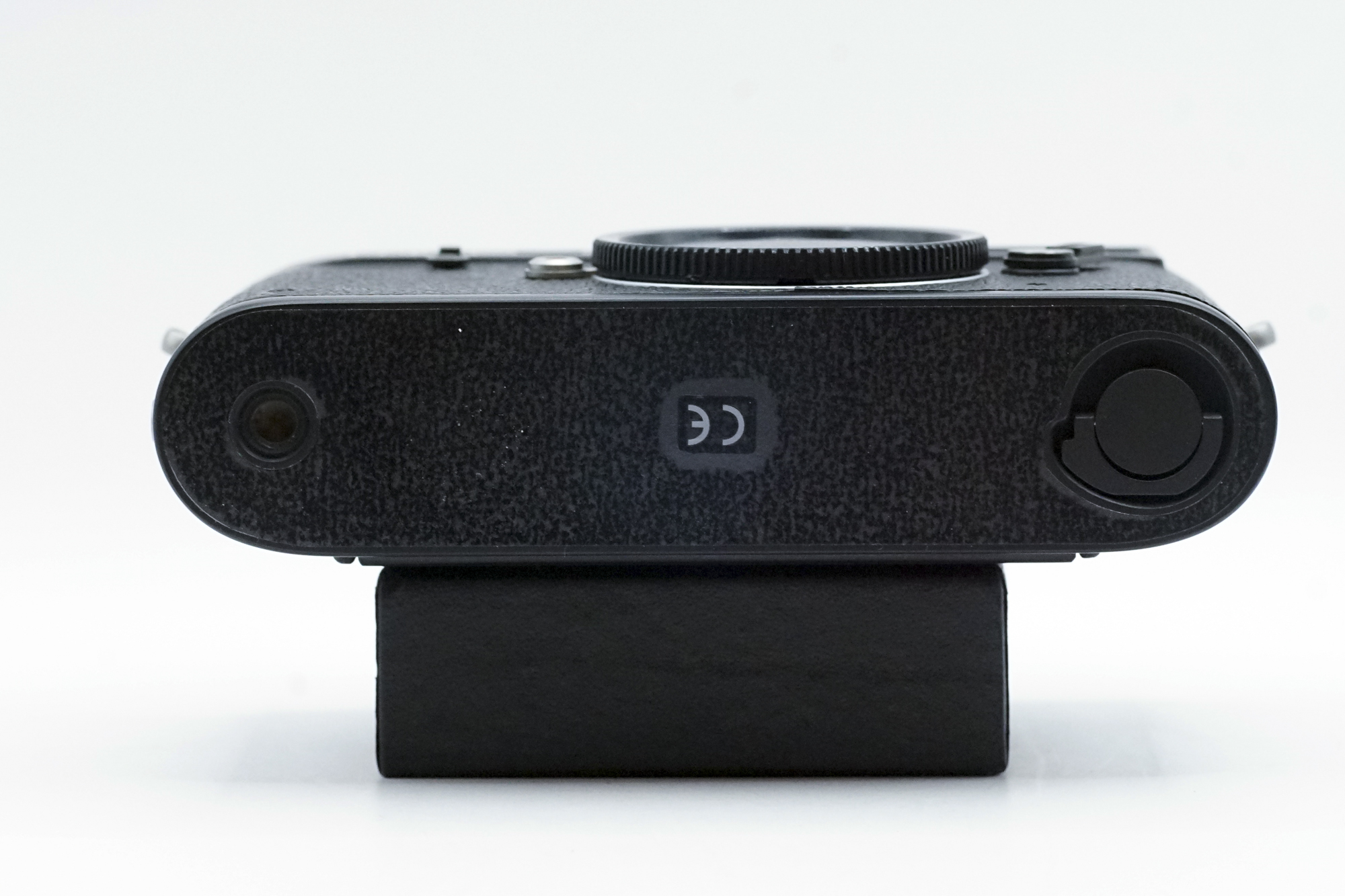 Leica M4-2 Rangefinder 0.72 Black with Motorwinder - Image 6