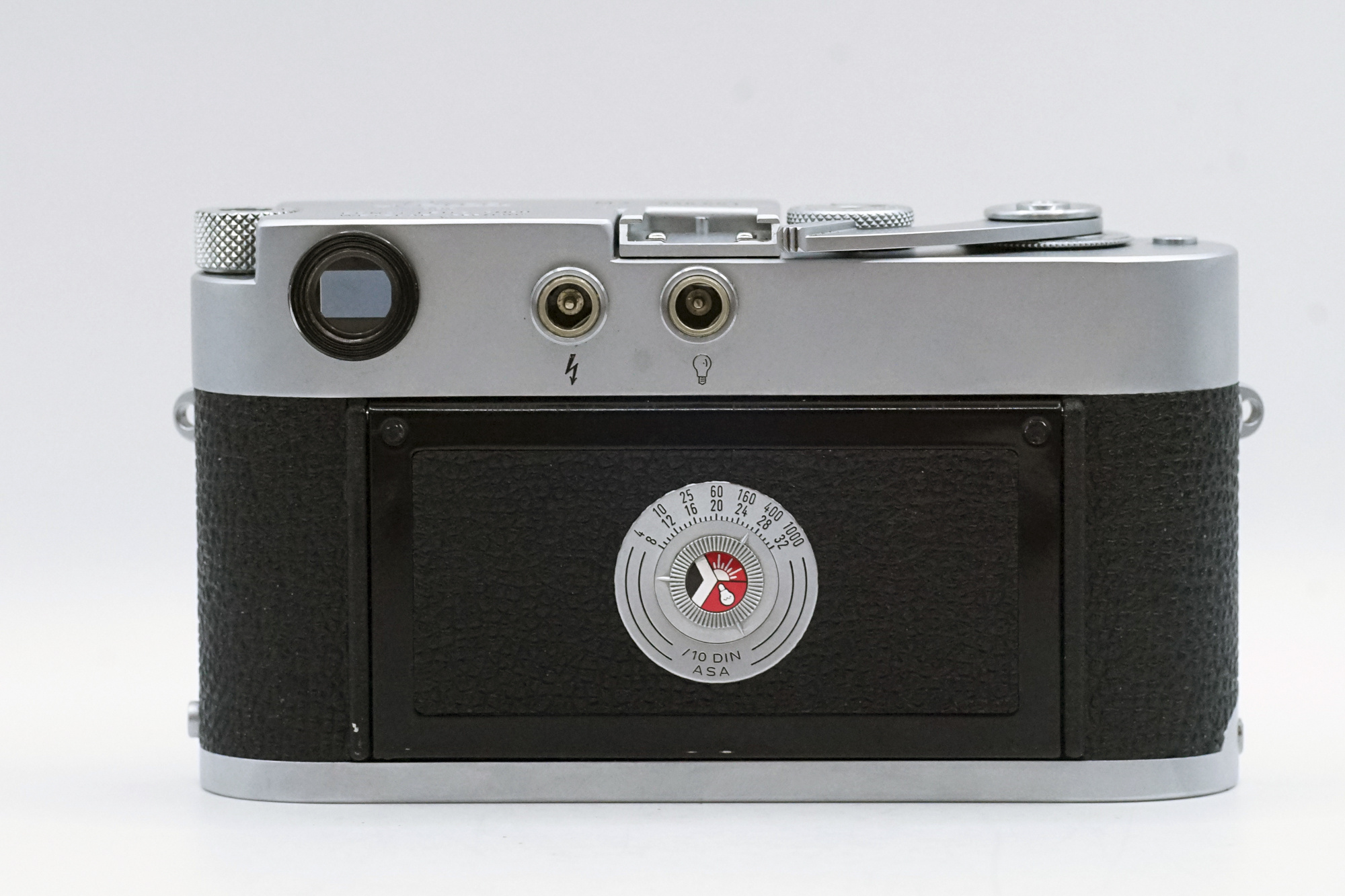 Leica M2 Rangefinder 0.72 Chrome (button rewind) - Image 3