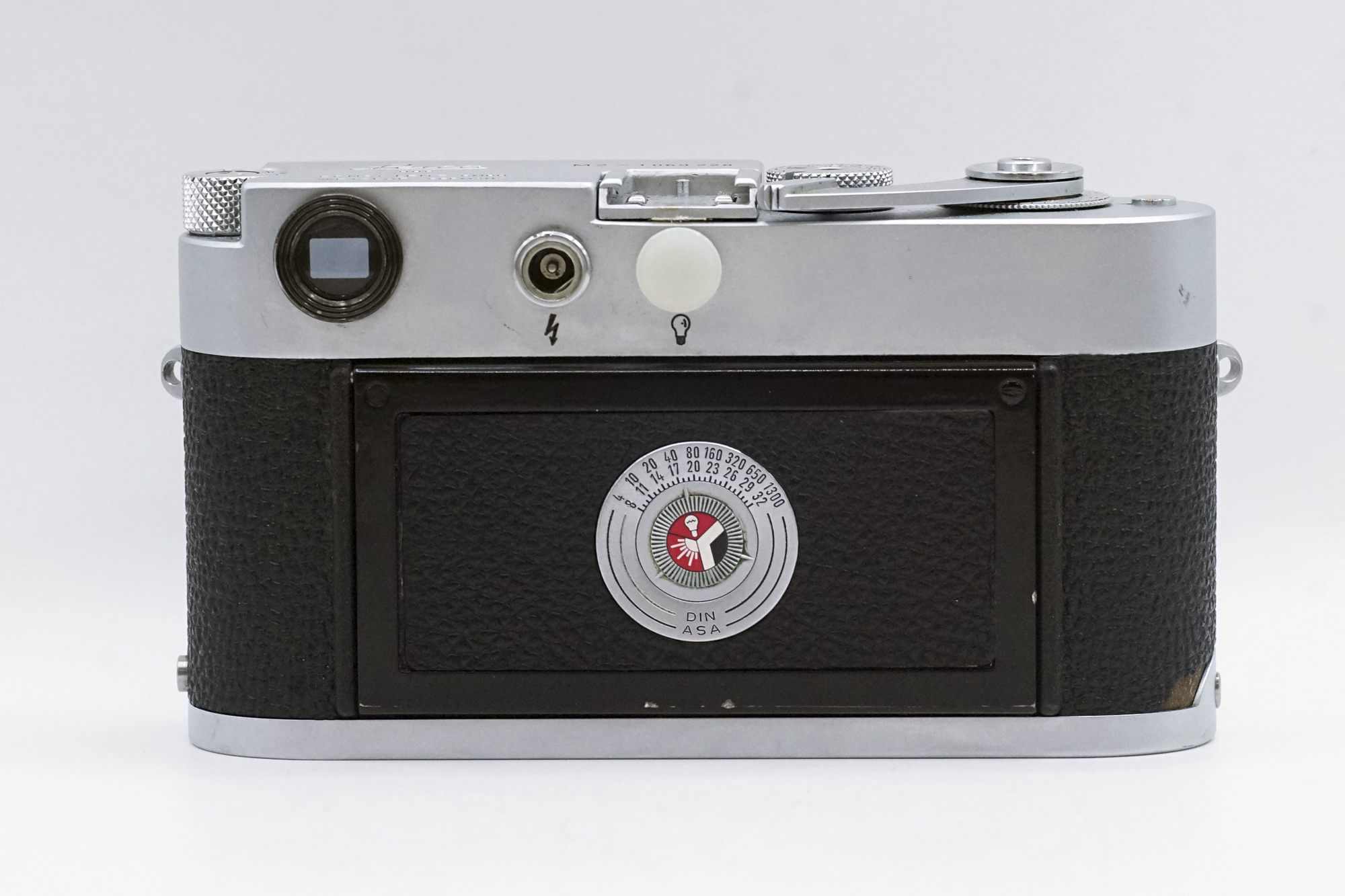 Leica M2 Rangefinder 0.72 Chrome - Image 3