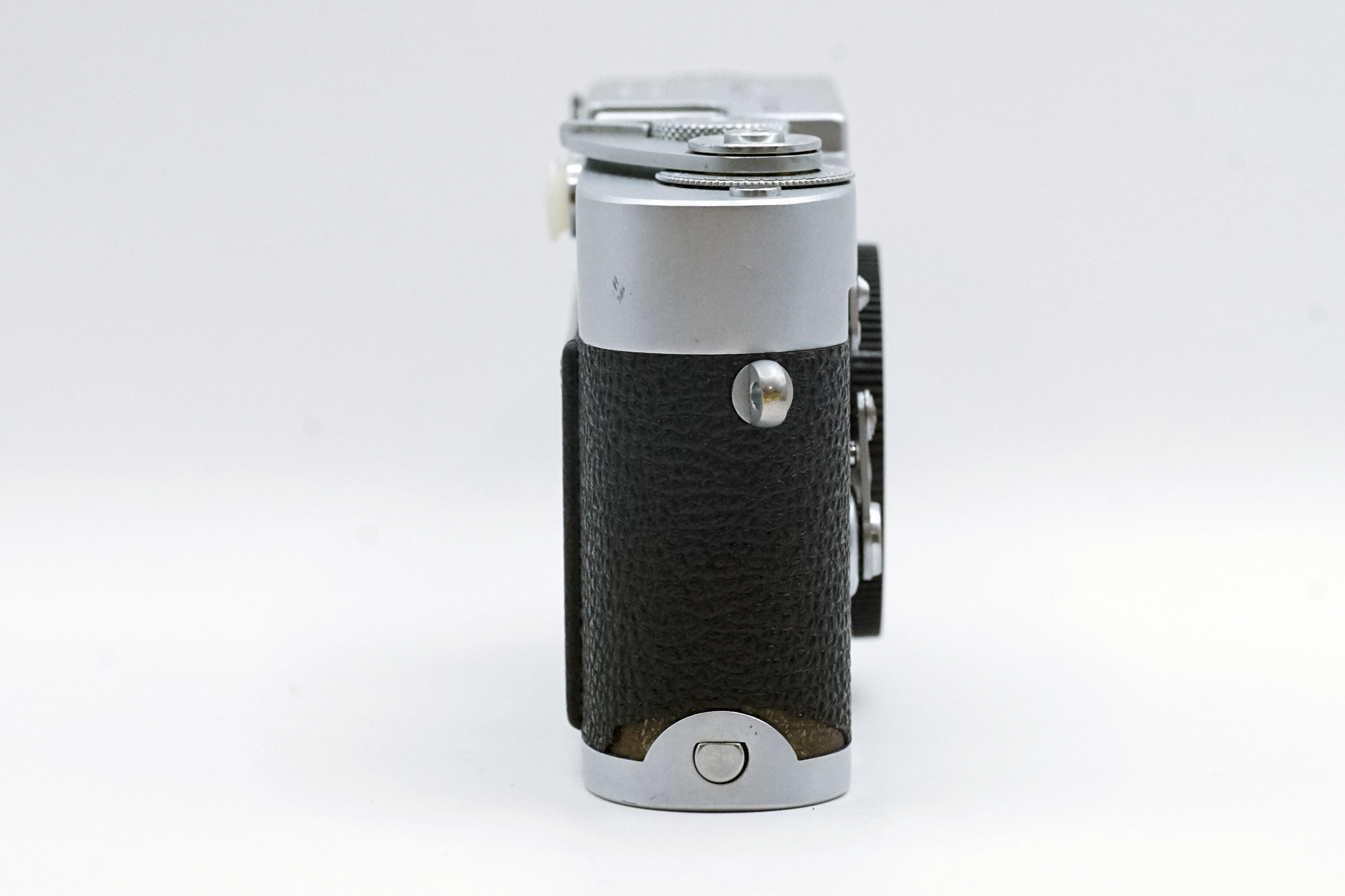 Leica M2 Rangefinder 0.72 Chrome - Image 6