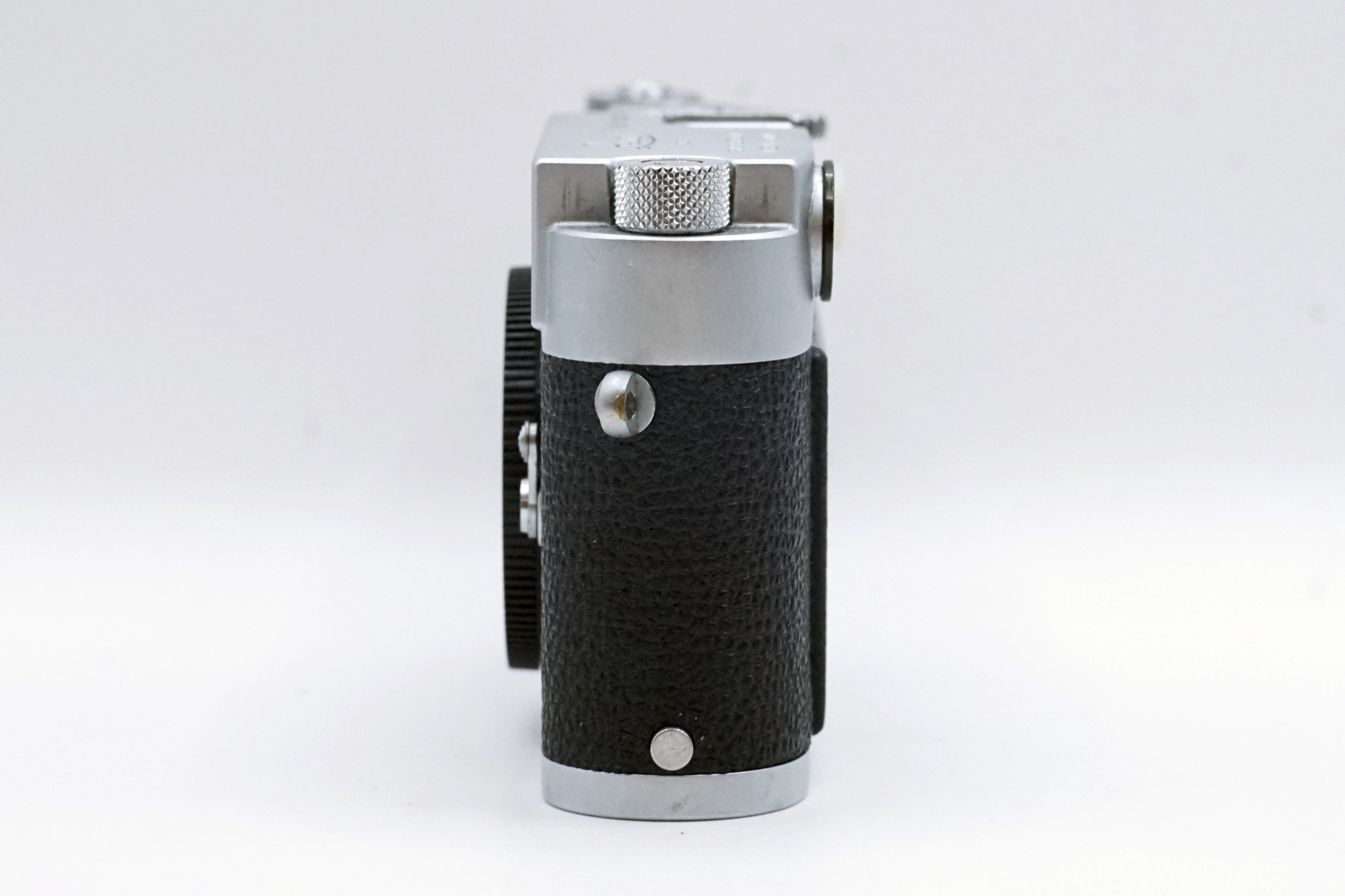 Leica M2 Rangefinder 0.72 Chrome - Image 7