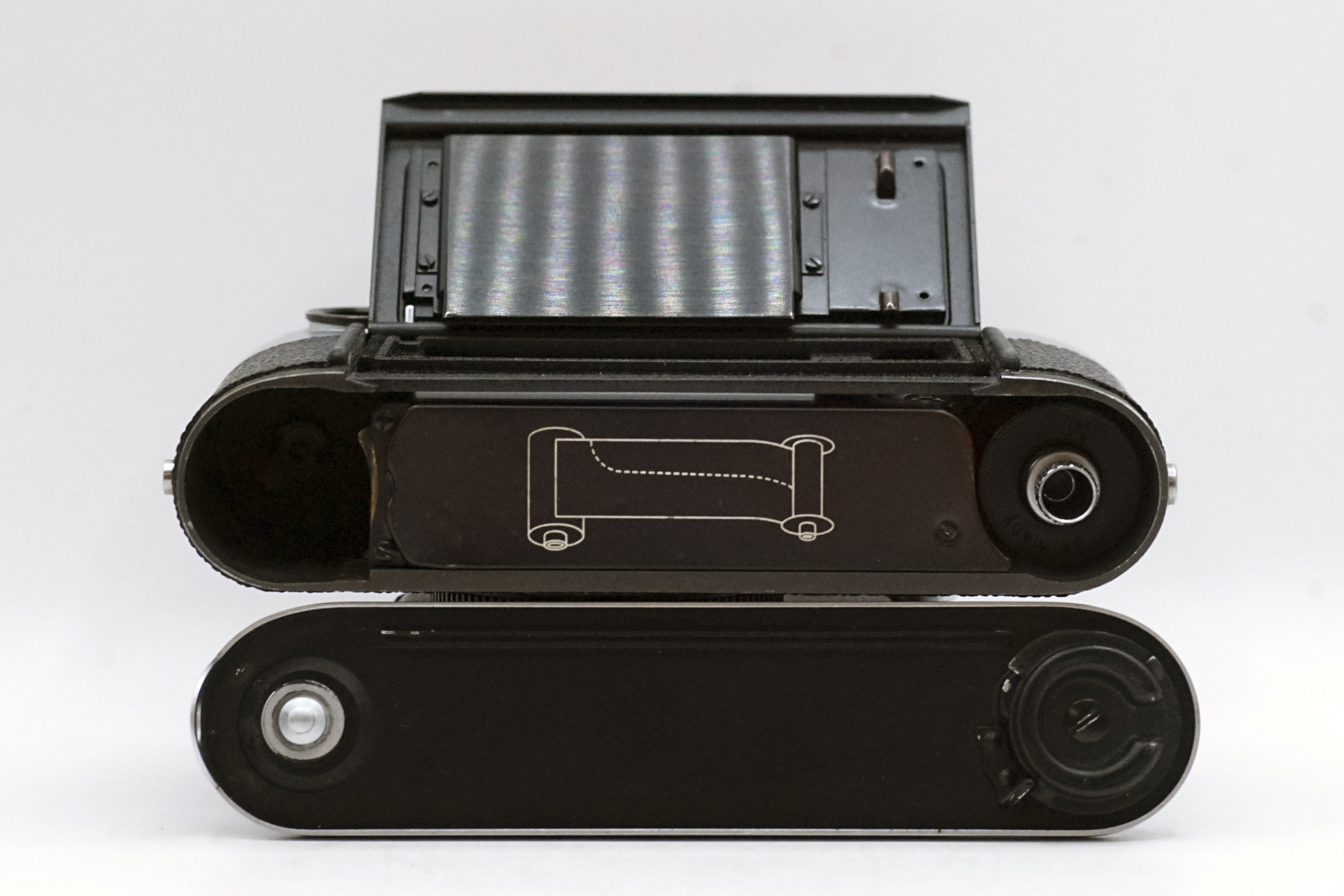 Leica M2 Rangefinder 0.72 Chrome - Image 9