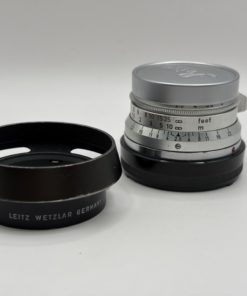 Leica Summaron 35/2.8 M with original hood and caps