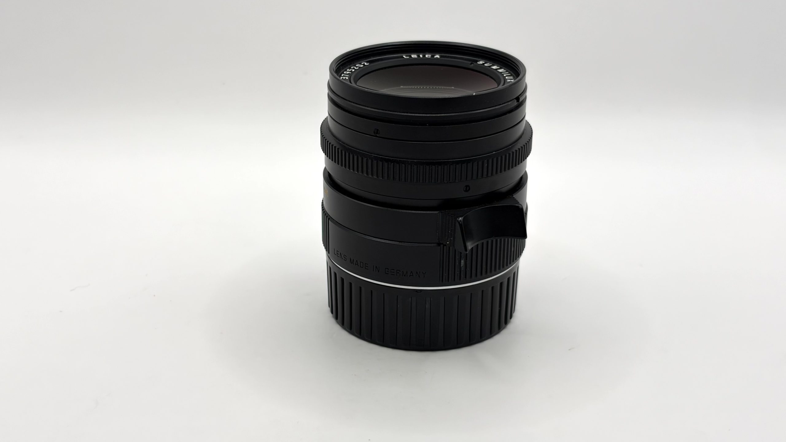 Leica Summilux 35mm f1.4 Aspherical (11874 pre FLE) - Image 3