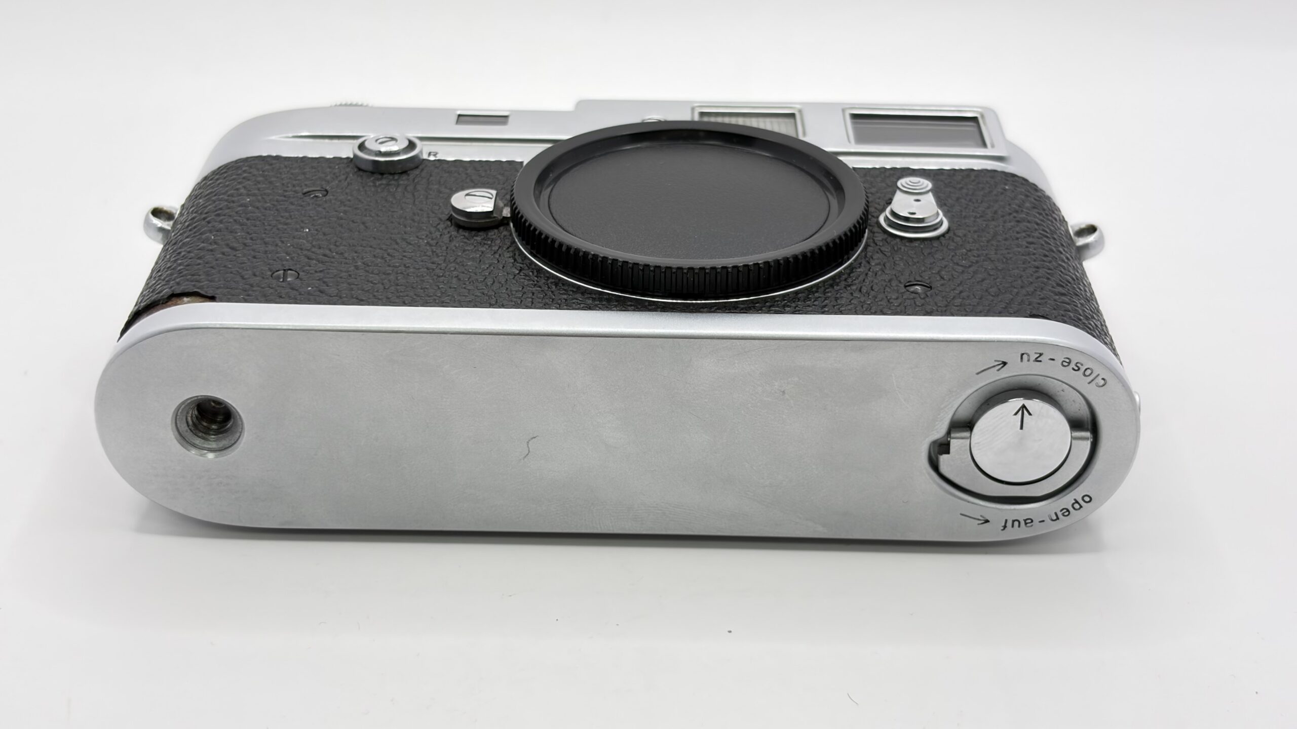 Leica M2 Rangefinder 0.72 Chrome (button rewind) - Image 3
